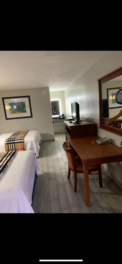 Royale Inn Lake Wales Extérieur photo