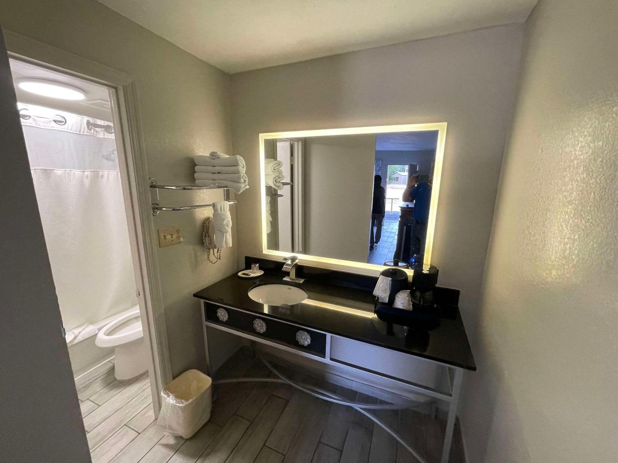 Royale Inn Lake Wales Extérieur photo