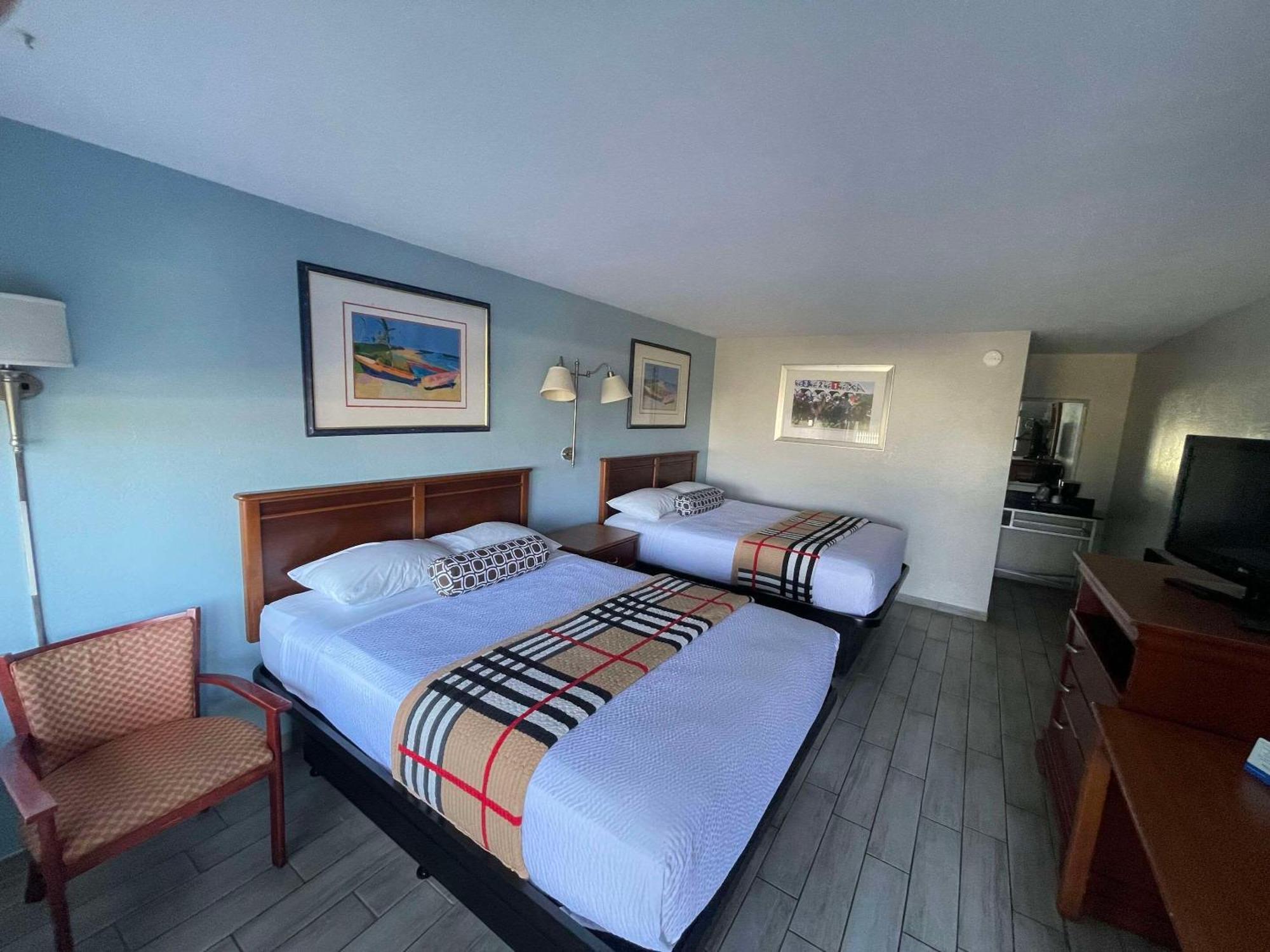 Royale Inn Lake Wales Extérieur photo